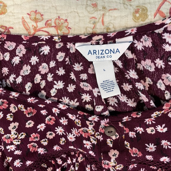 Arizona Co. Women’s bundle size large - Picture 7 of 13